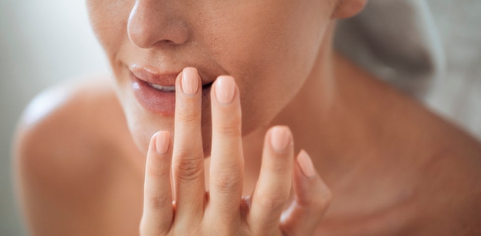 Sunburn on the lips: how to avoid it