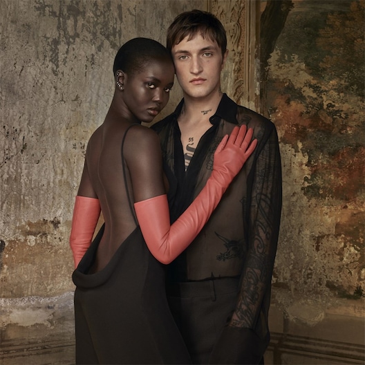 Valentino - Donna Born In Roma