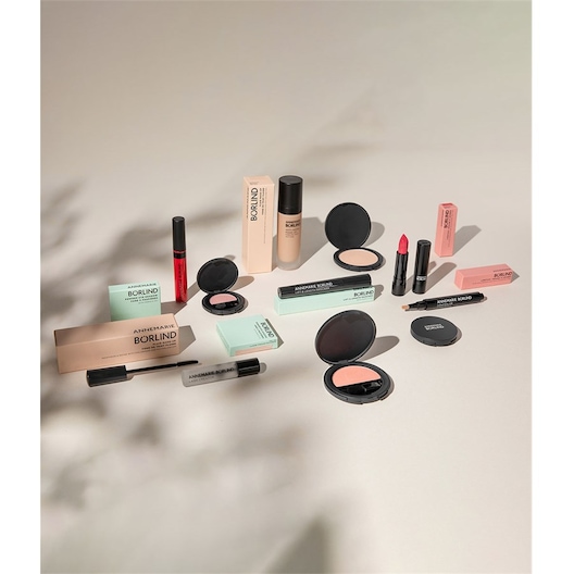 ANNEMARIE BÖRLIND - TEINT