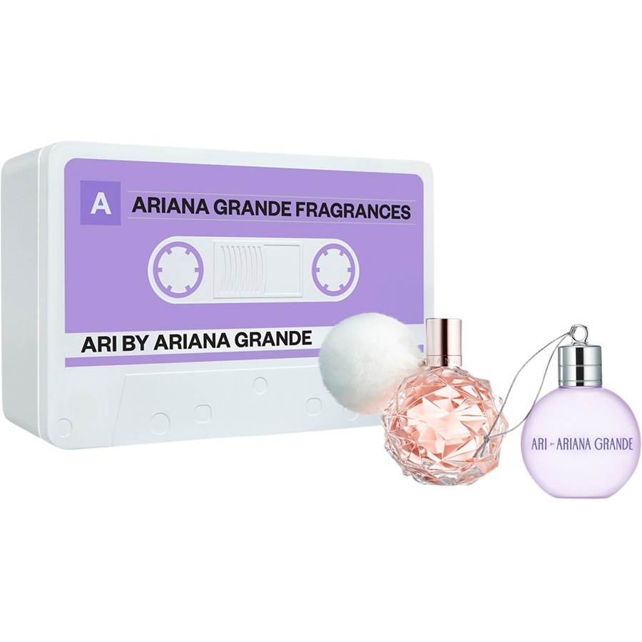 Ariana-Grande Ari