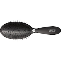 Combs & brushes