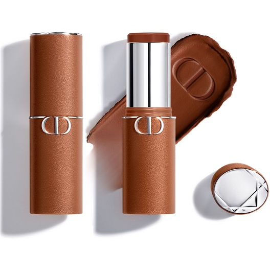 DIOR - Contouring