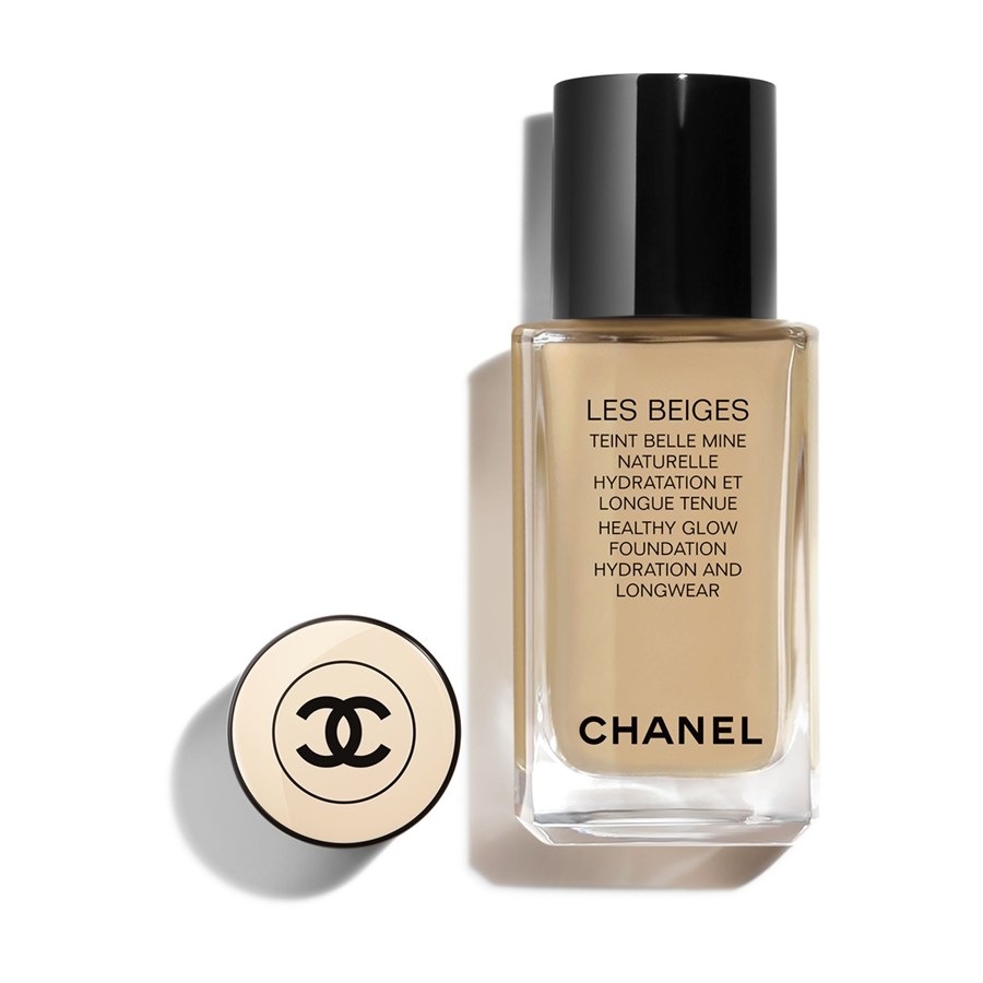 CHANEL TEINT GRUNDIERUNG LES BEIGES FOUNDATION Feuchtigkeitsspendende Foundation mit langem Halt für einen natürlich frischen Teint BO33 / 30 ml
